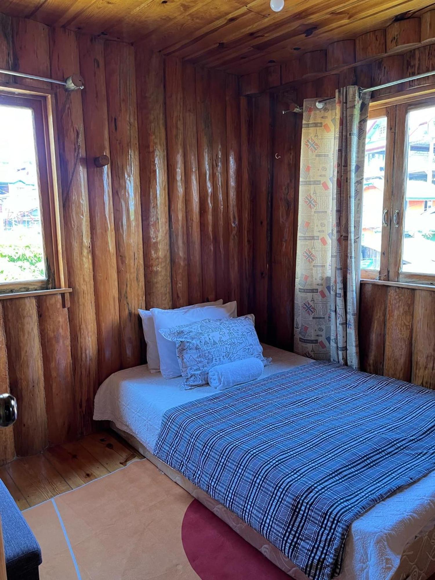 Agape Log Cabin Sagada Eksteriør billede